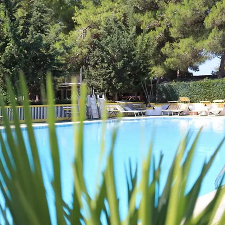 Camping Villaggio Santa Maria Di Leuca 3*